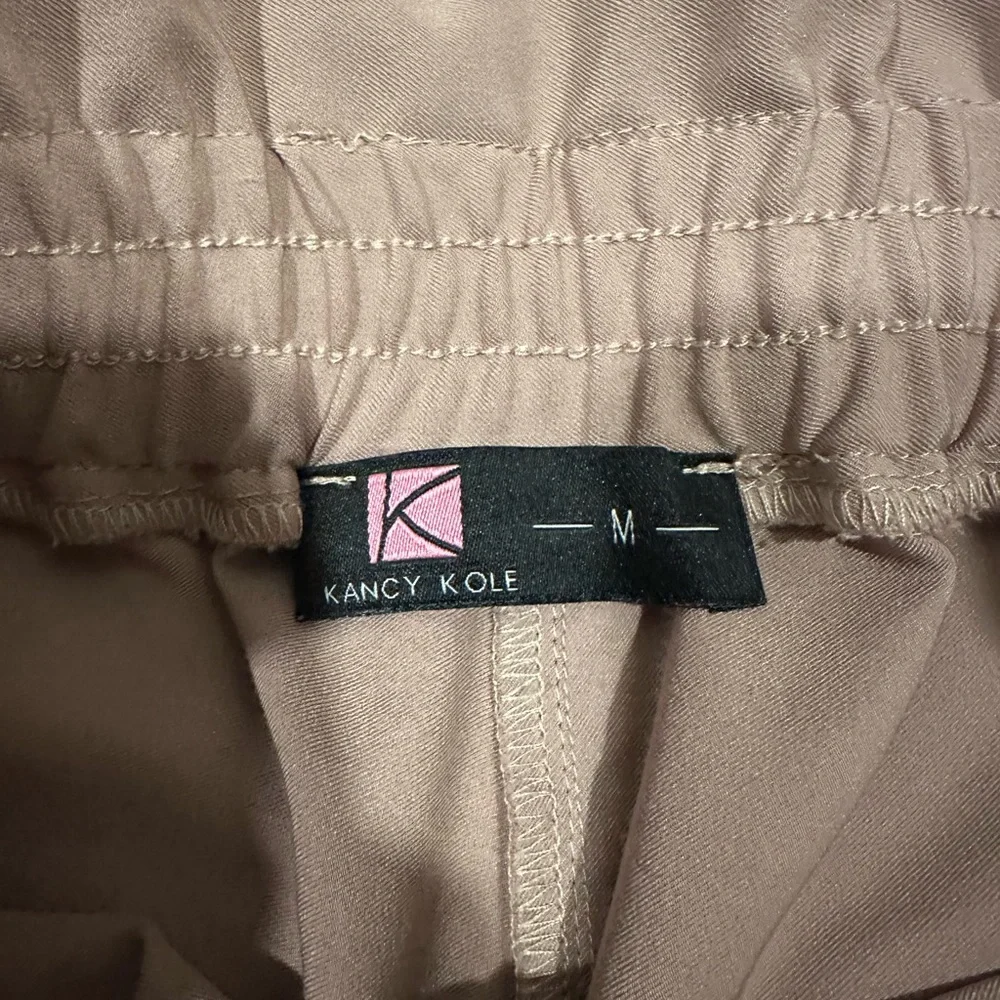 *last chance* Kancy Kole | Women's Tie-Belt Trousers in Taupe and Mauve - Picture 5 of 13